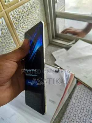 Helio 100 256 GB Gold