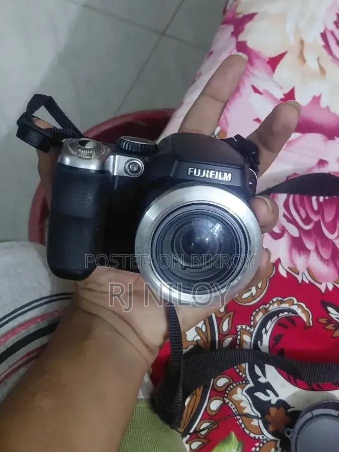 Fujifilm 8000fd Camera
