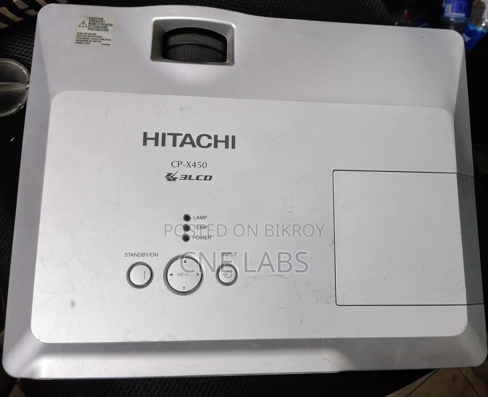 হিটাচি Cp-X450 4000 লুমেন প্রজেক্টর