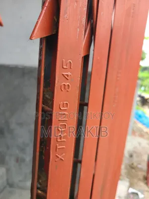 Collapsible gate height 8 feet 2 inches x width 5 feet 10 inches