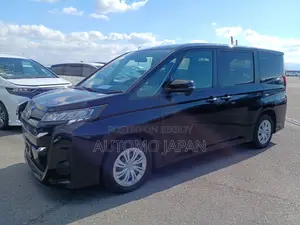 Toyota Noah 2022 Black