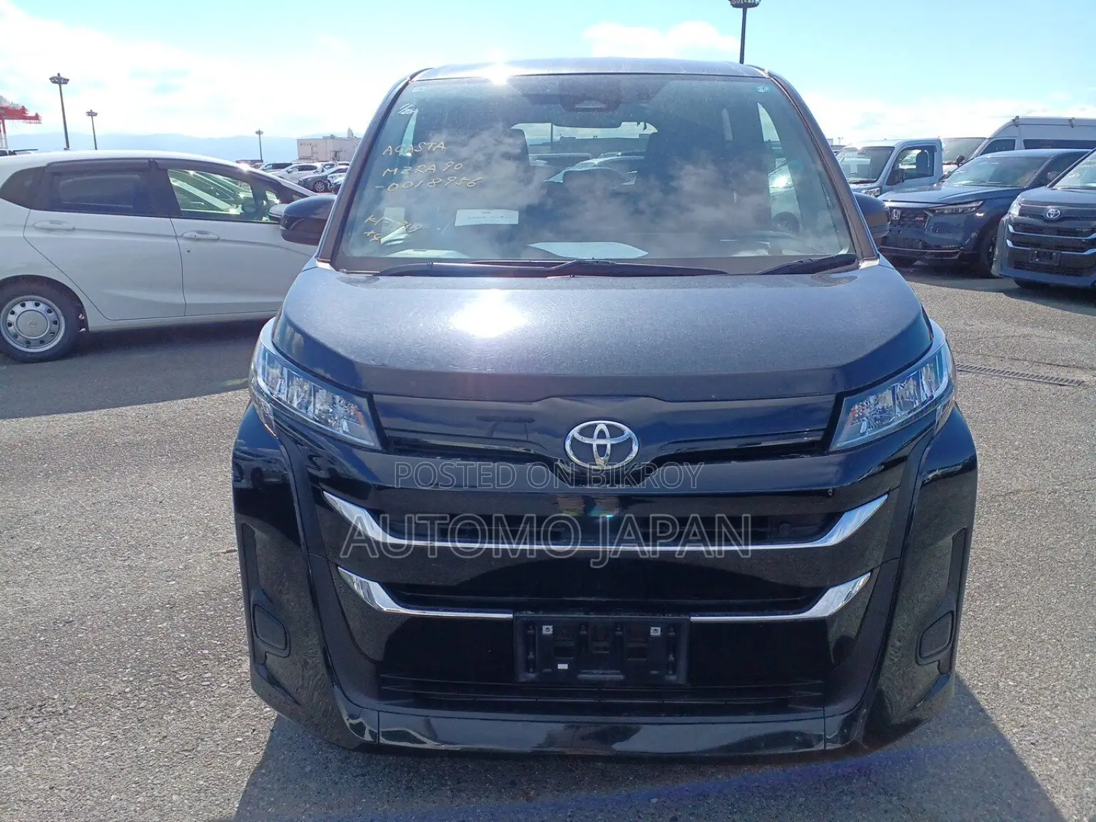 Toyota Noah 2022 Black