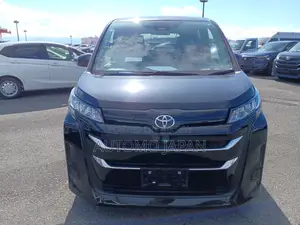 Toyota Noah 2022 Black