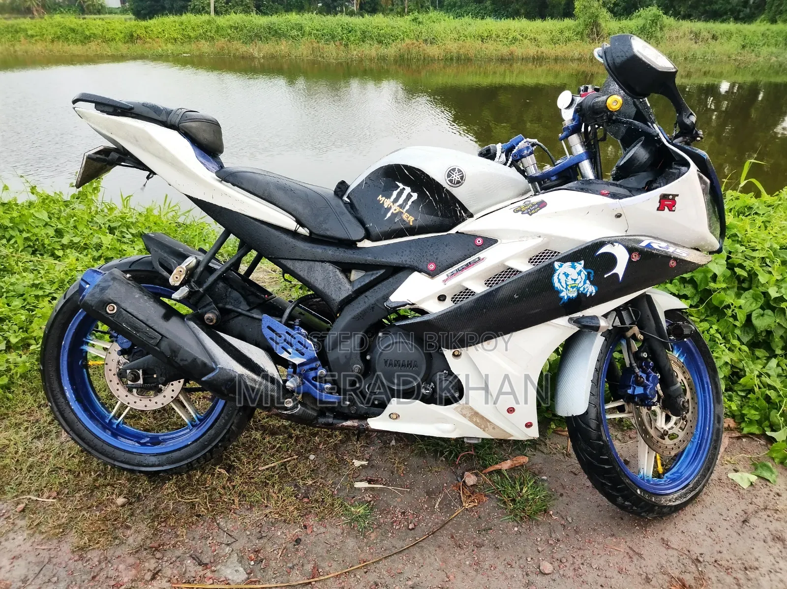 Yamaha R15 V2 2019 White