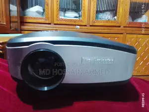 মিনি এলইডি মনিটর
