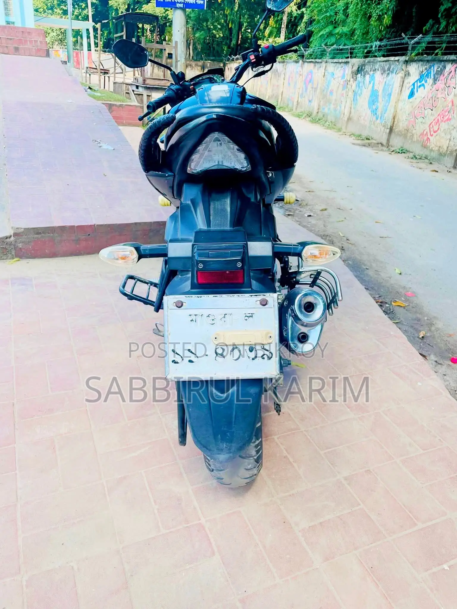 সুজুকি জিক্সার মনোটোন ২০১৭ ব্ল্যাক