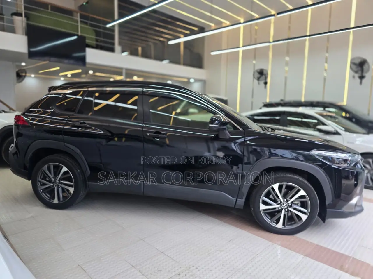 Toyota Corolla Cross 1.8 Hybrid FWD 2022 Black