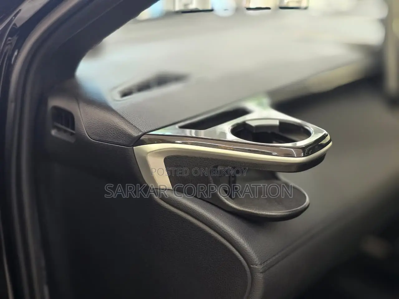 Toyota Corolla Cross 1.8 Hybrid FWD 2022 Black