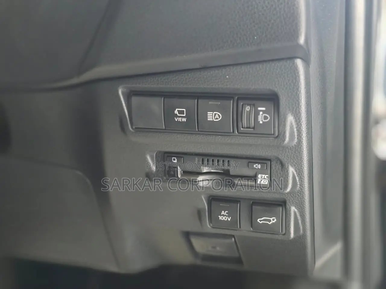 Toyota Corolla Cross 1.8 Hybrid FWD 2022 Black