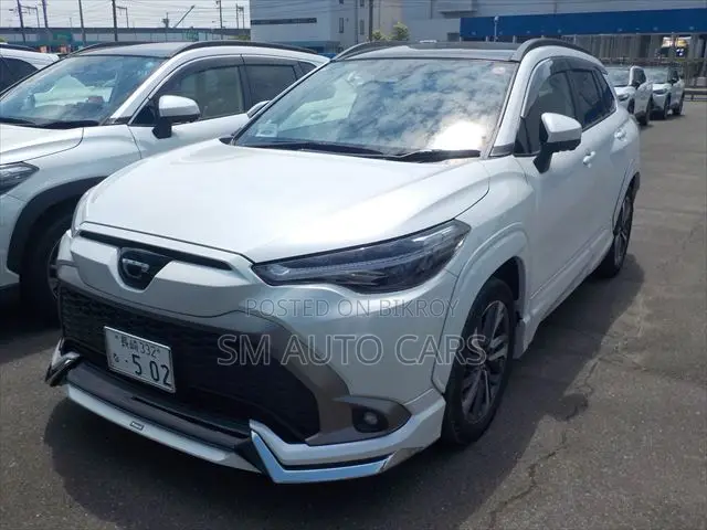 Toyota Corolla Cross 2024 Pearl