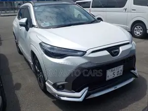 Toyota Corolla Cross 2024 Pearl