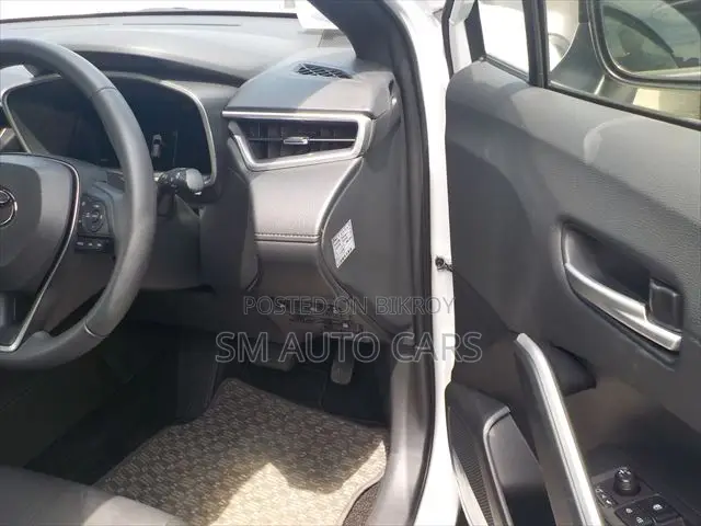 Toyota Corolla Cross 2024 Pearl