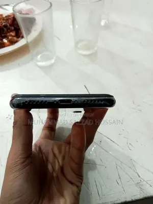 Apple iPhone X 64 GB Black