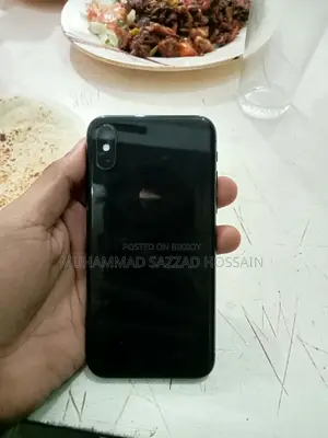 Apple iPhone X 64 GB Black