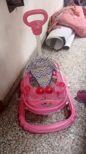 বেবি ওয়াকার