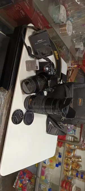 Nikon D 3300