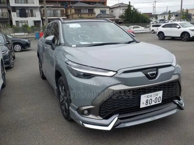 New Toyota Corolla Cross 2024 Gray