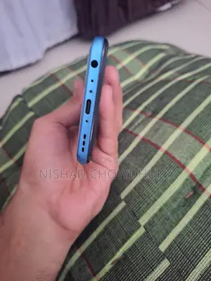 Vivo Y50 128 GB