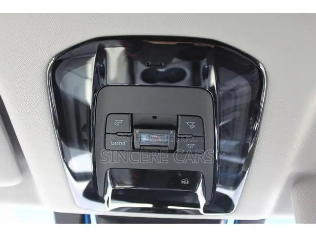 Toyota Harrier 2021 Pearl