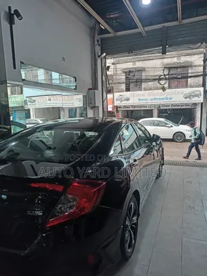 হোন্ডা সিভিক ২০১৭ কালো