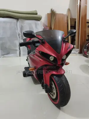 বাচ্চাদের R15 ব্যাটারি বাইক – ভালো কন্ডিশন