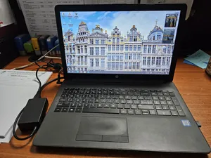 Laptop HP 250 G7 12GB Intel Core 3 HDD 1T