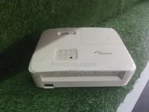 Projector for sale, full fresh condition