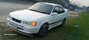 Toyota Corolla 1997 White