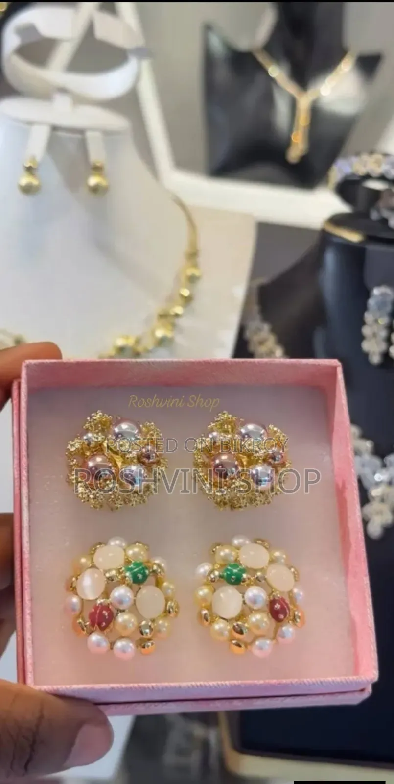Pearl Gold Earrings