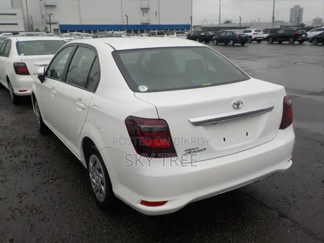 Toyota Axio 2024 White