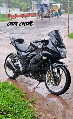 নতুন সুজুকি জিক্সার এসএফ ২০১৯ কালো