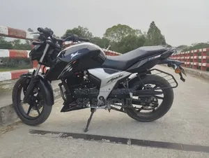 TVS Apache RTR 160 4V 2020 Black