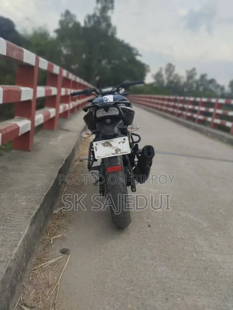 TVS Apache RTR 160 4V 2020 Black