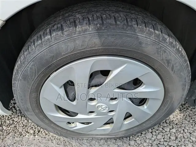 Toyota Axio 2021 White