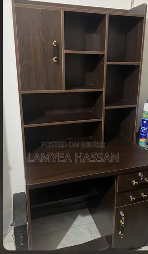 Bookshelf / Study Table