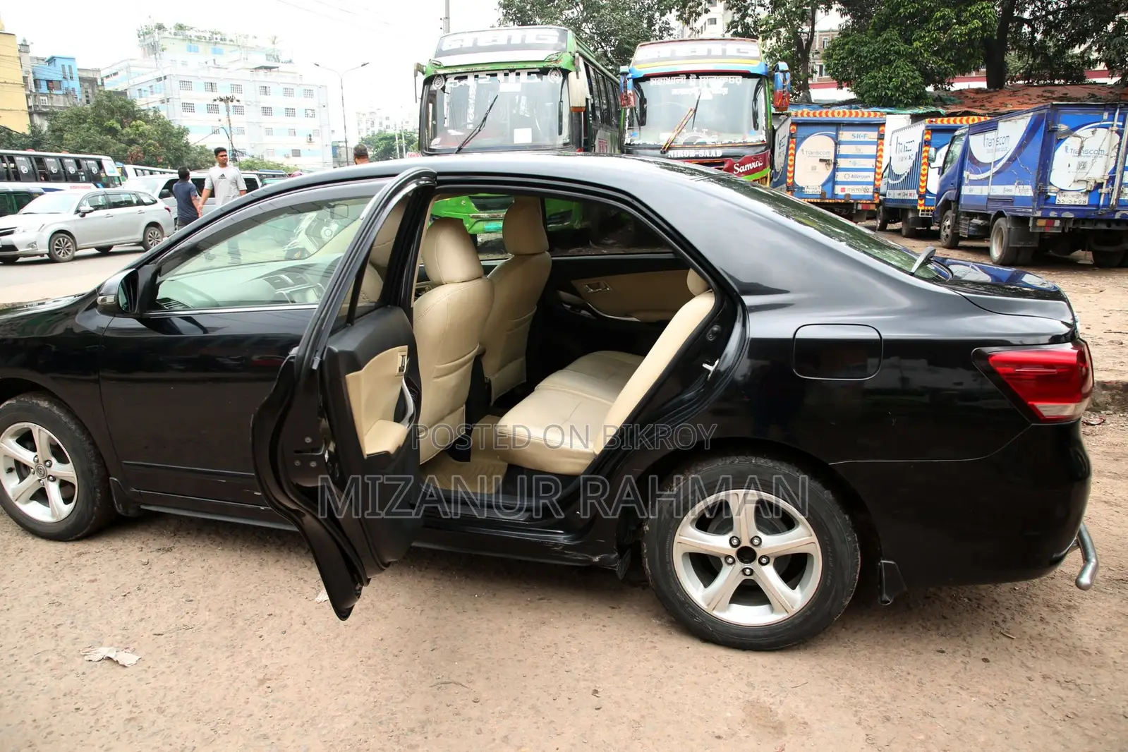 Toyota Premio 2016 Black