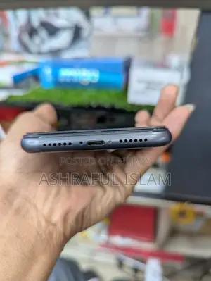 Apple iPhone 11 128 GB Black