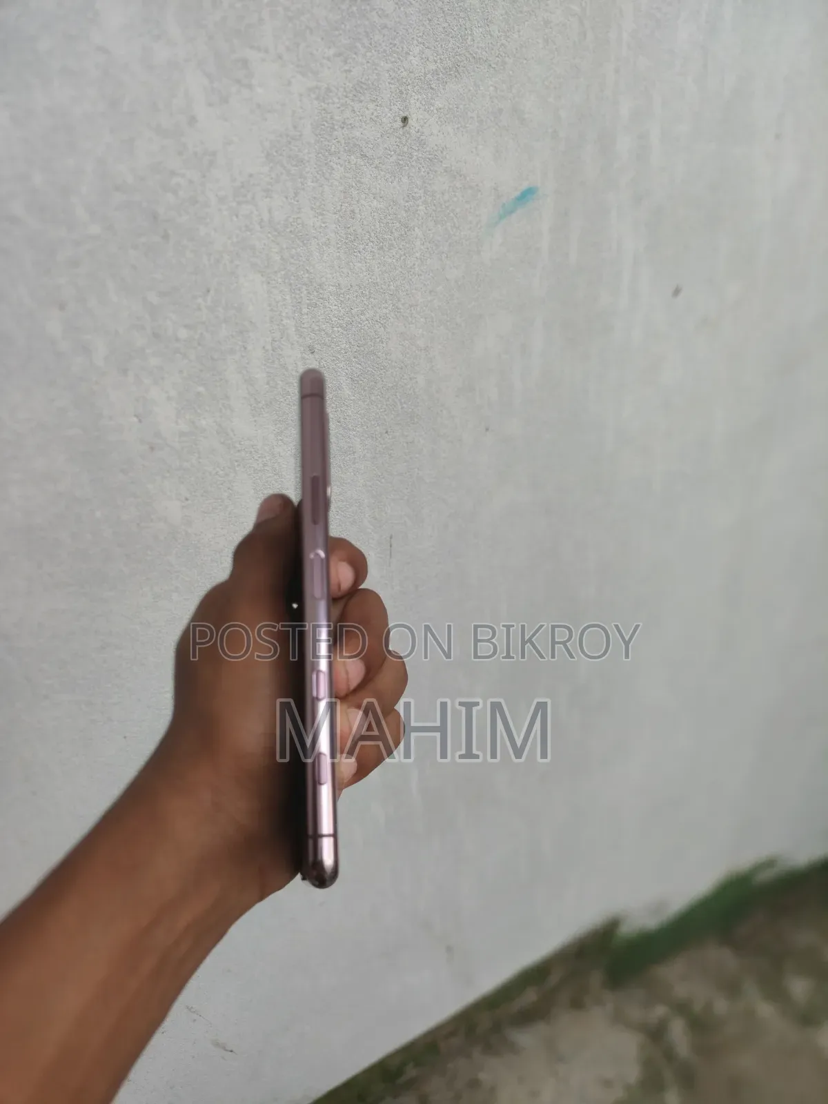 সনি এক্সপেরিয়া ৫ ২ ২৫৬ জিবি সাদা