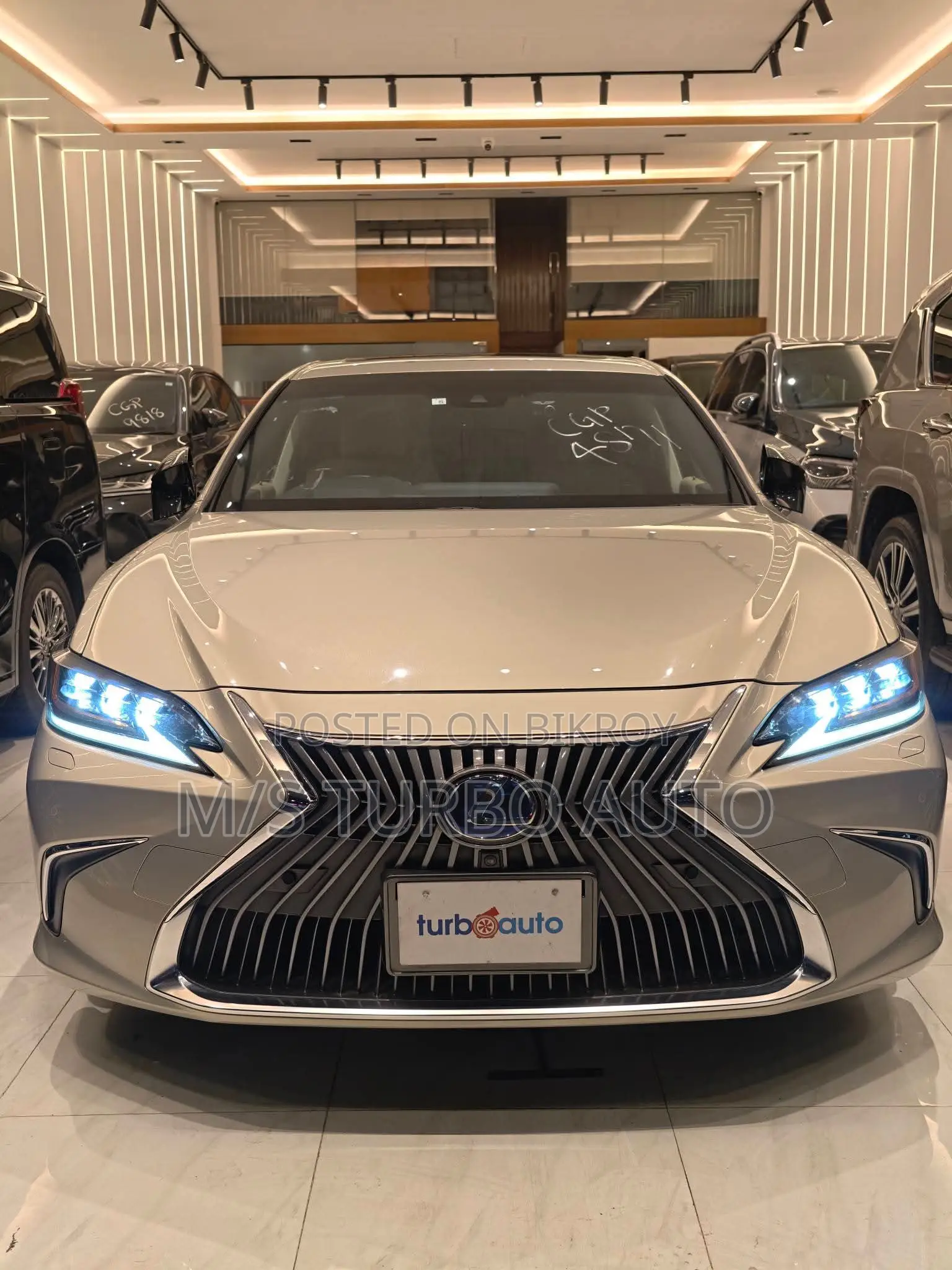 Lexus ES 2020 Beige