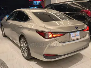 Lexus ES 2020 Beige