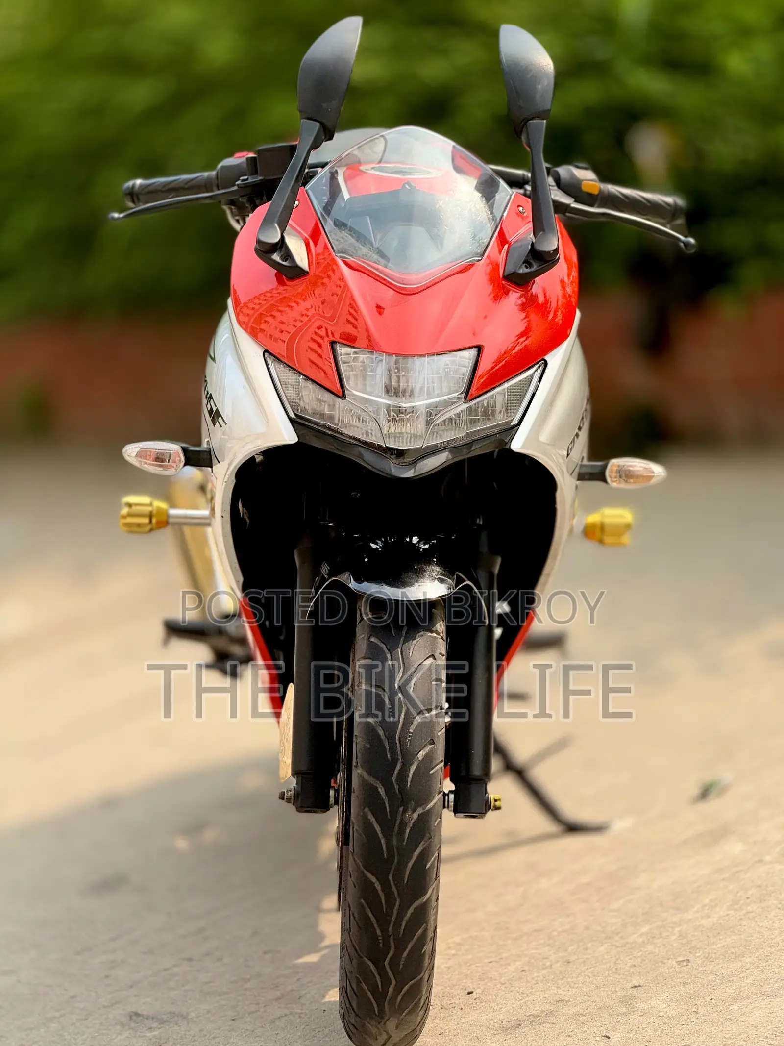 Suzuki Gixxer Fi ABS 2024 Orange