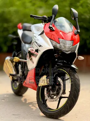Suzuki Gixxer Fi ABS 2024 Orange