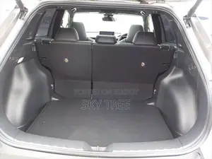 Toyota Corolla Cross 2021 Brown