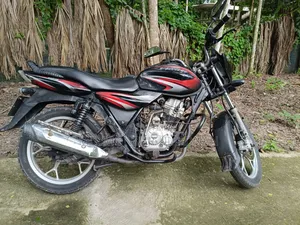 বাজাজ ডিসকভার ১২৫ ২০১২ রেড