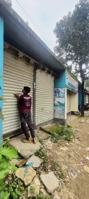 Warehouse for rent.