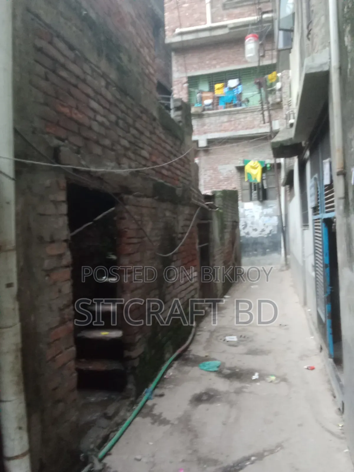 টিনশেড বাড়ি সহ জমি বিক্রি হবে