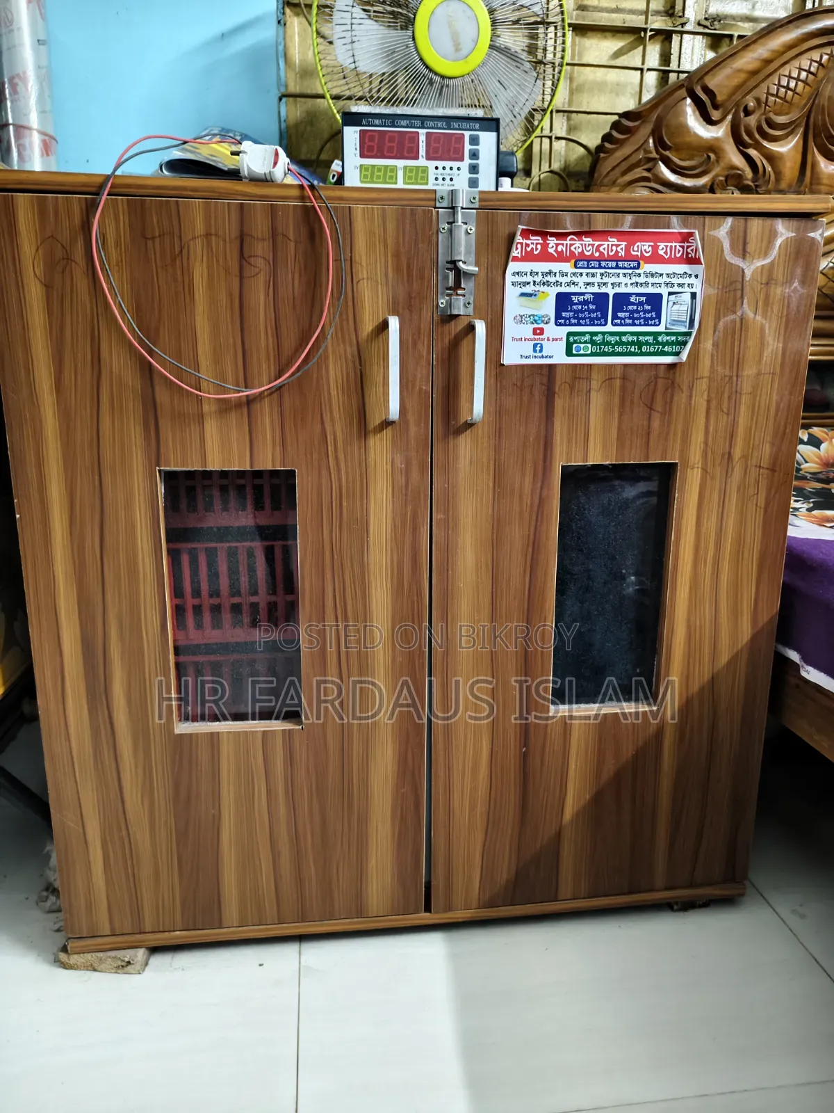 Incubator for 1400 Chicken Eggs