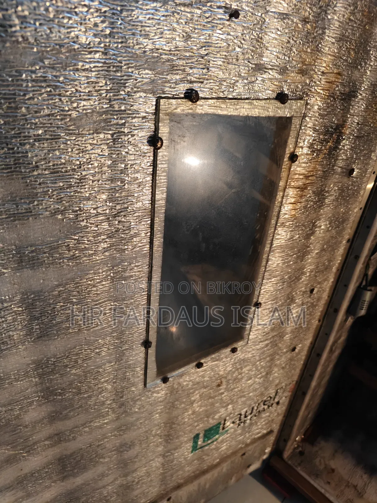 Incubator for 1400 Chicken Eggs