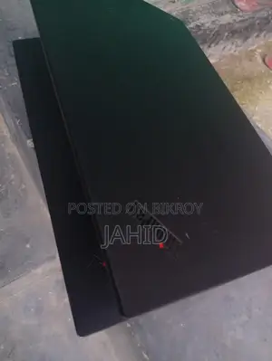 ল্যাপটপ লেনোভো থিংকপ্যাড এক্স১ ৩২জিবি ইন্টেল কোর আই৭ এসএসডি ৫১২জিবি