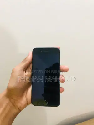 অ্যাপল আইফোন ৭ ২৫৬ জিবি ব্ল্যাক